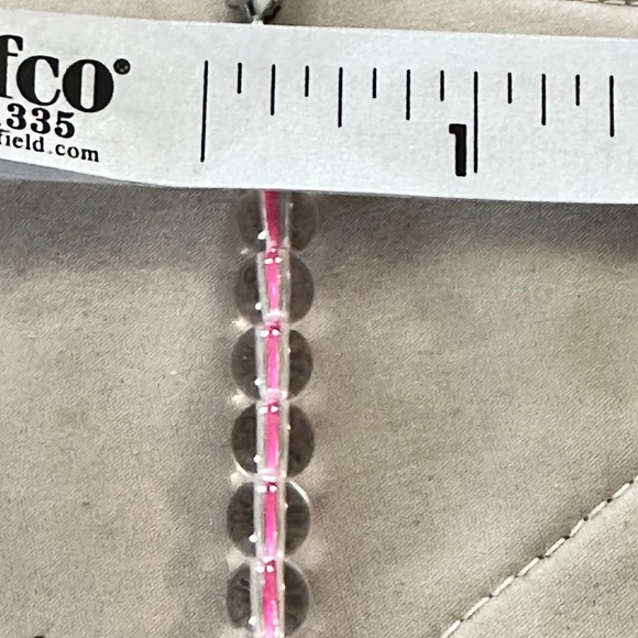 Graduating clear glass bead necklace strung on hot pink string. Lobster clasp - Picture 10 of 13